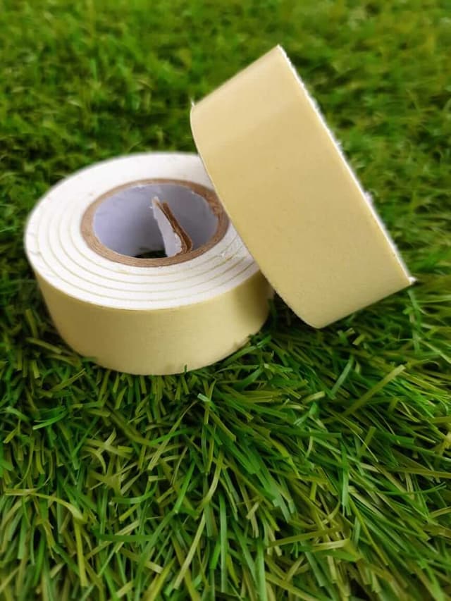 SMALLE GLUE TAPE